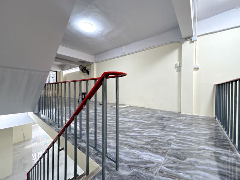 อาคารพาณิชย์ 3.5 ชั้น ซอย เอกชัย 66/1 (รีโนเวทใหม่ทั้งหลัง), กรุงเทพ, บางบอน, บางบอน, กรุงเทพ, 400 ตร.ม., ตึกแถว-อาคารพาณิชย์ ขาย, โดย บริษัท เอชแอล แอสเซท จำกัด, 11552529 - DDproperty.com