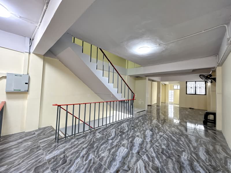 อาคารพาณิชย์ 3.5 ชั้น ซอย เอกชัย 66/1 (รีโนเวทใหม่ทั้งหลัง), Bangkok, Bang Bon, Bang Bon, Bangkok, , 400 sqm, Shophouse For Sale, by บริษัท เอชแอล แอสเซท จำกัด, 11552529 - DDproperty.com