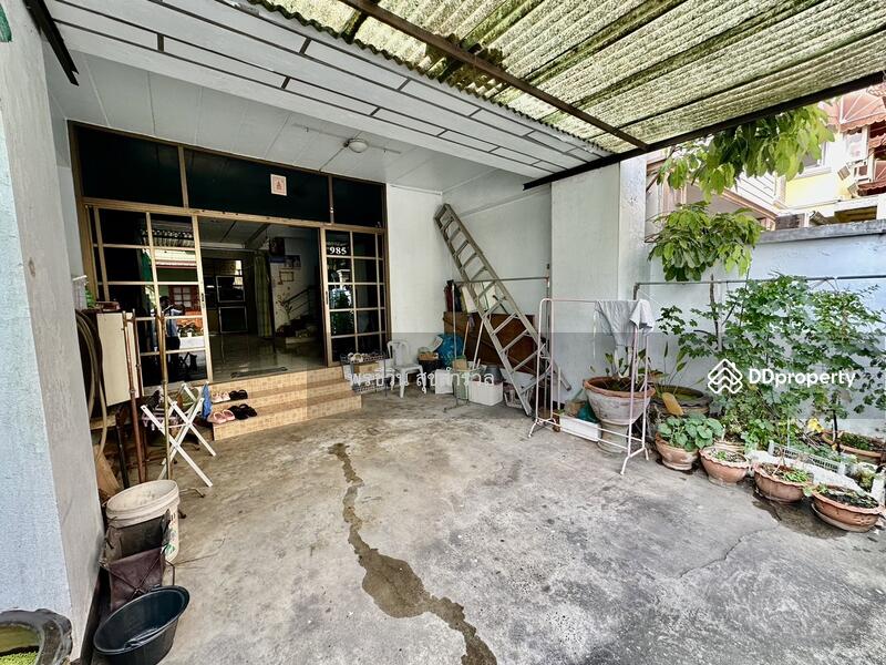 For Sale - ซอยศาสนา, Bangkok