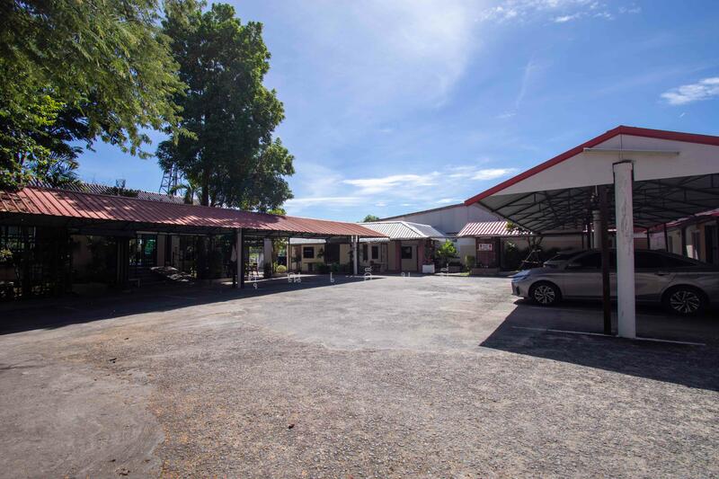 For Sale - ขายที่ดินพร้อมอาคาร ริมน้ำ ตัวเมืองนครปฐม ถนนสวนตะไคร้ ขนาด 376 ตร.วา พื้นที่ใช้สอย ~1,500 ตร.ม., Nakhon Pathom