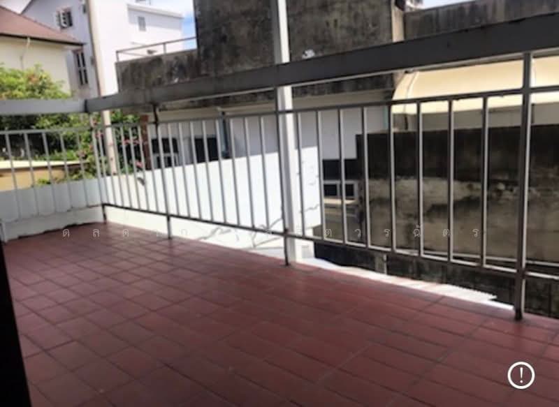 ที่ดินพร้อมสิ่งปลูกสร้าง รัชดา-สุทธิสาร, Bangkok, 1 -, Din Daeng, Bangkok, , 868 sqm, Land For Sale, by ดลดากร ลลิตวรฉัตร, 11554080 - DDproperty.com