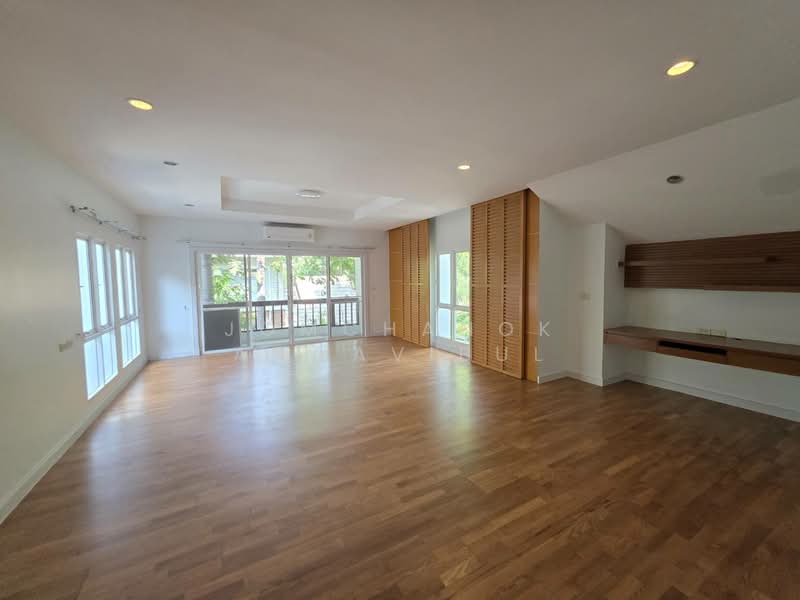 House for rent Thonglor, กรุงเทพ, คลองตัน, คลองเตย, กรุงเทพ, 400 ตร.ม., บ้านเดี่ยว ให้เช่า, โดย Jomchanok Aswavibul, 11554176 - DDproperty.com