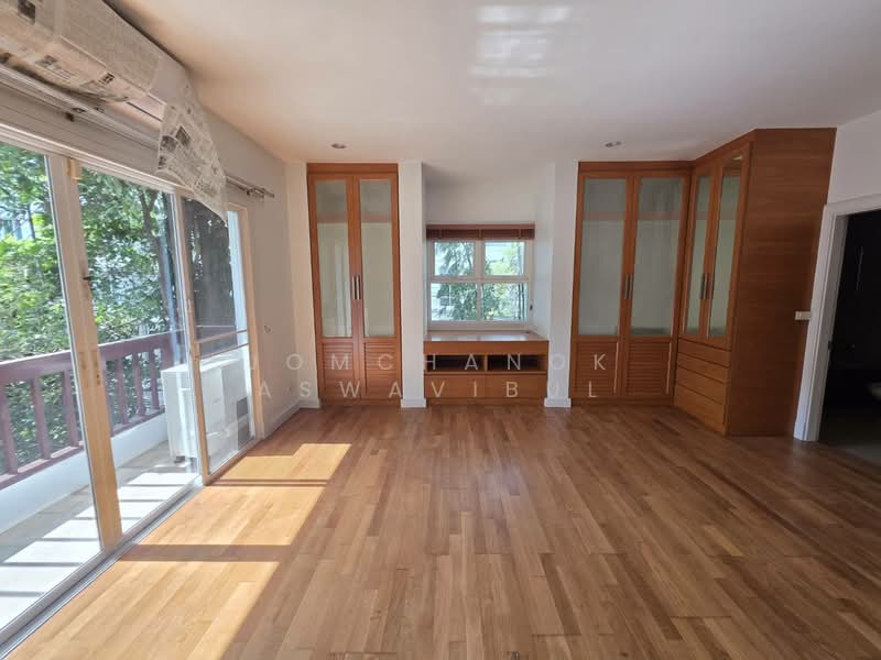 House for rent Thonglor, Bangkok, Khong Tan, Khlong Toei, Bangkok, 4 Bedrooms, 400 sqm, Single Detached House For Rent, by Jomchanok Aswavibul, 11554176 - DDproperty.com