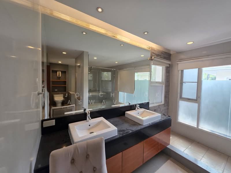 House for rent Thonglor, Bangkok, Khong Tan, Khlong Toei, Bangkok, 4 Bedrooms, 400 sqm, Single Detached House For Rent, by Jomchanok Aswavibul, 11554176 - DDproperty.com