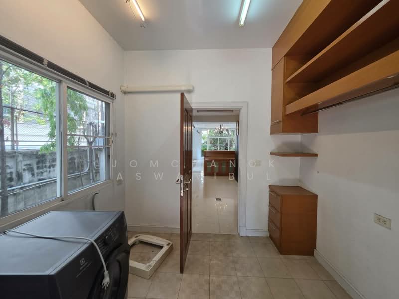 House for rent Thonglor, กรุงเทพ, คลองตัน, คลองเตย, กรุงเทพ, 400 ตร.ม., บ้านเดี่ยว ให้เช่า, โดย Jomchanok Aswavibul, 11554176 - DDproperty.com
