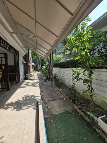 House for rent Thonglor, Bangkok, Khong Tan, Khlong Toei, Bangkok, 4 Bedrooms, 400 sqm, Single Detached House For Rent, by Jomchanok Aswavibul, 11554176 - DDproperty.com