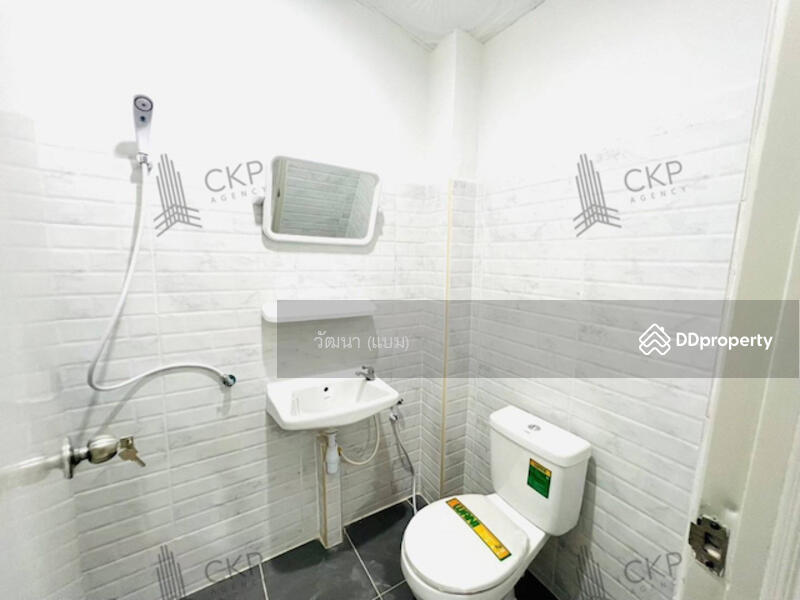 ขาย - 85449 - ขาย/ให้เช่า ทาวน์เฮาส์ กรีนการ์เด้นโฮม คลอง11 บ้านใหม่พึ่งรีโนเวท ราคาต่อรองได้, ปทุมธานี
