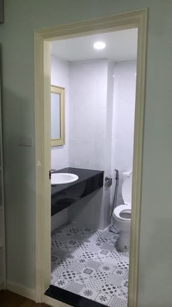 Lumpini Place Rama 4-Sathorn, Bangkok, 164 Soi Sri Bamphen, Chong Nonsi, Yan Nawa, Bangkok, 1 Bedroom, 39 sqm, Condo For Rent, by Agentbkk, 11554879 - DDproperty.com