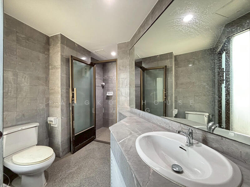 For Rent - Fifty Fifth Tower, Bangkok