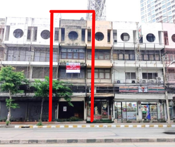 ขาย - ขาย ตึกแถว 4 ชั้นครึ่ง ลาดพร้าว 22 ติดถนนใหญ่ เหมาะสำหรับค้าขายหรือสามารถทำสำนักงานเป็นออฟฟิศได้, กรุงเทพ