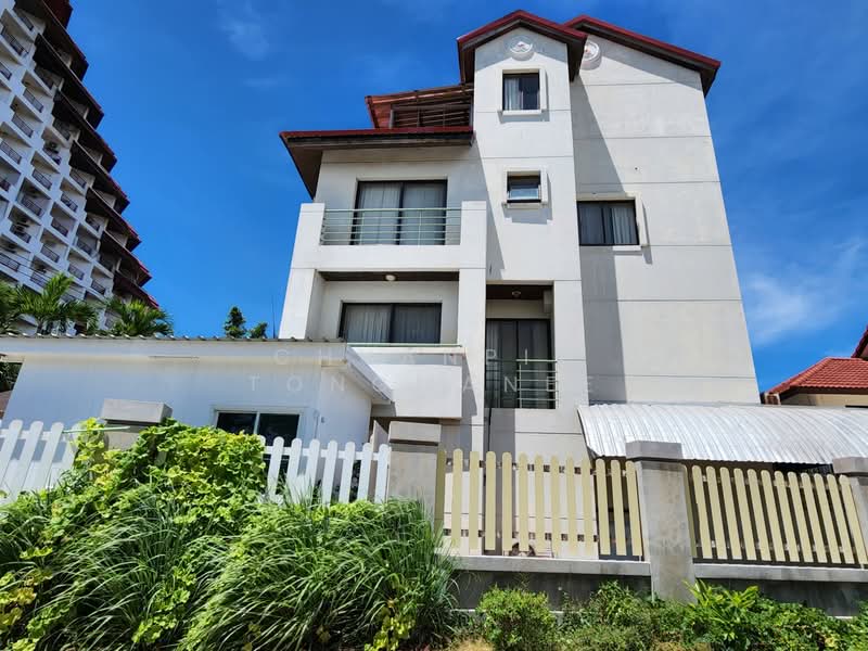 Newly Fully RENOVATED stunning 4 floor Beach townhome READY TO MOVE IN, price 11.49 Million Baht, Prachuap Khiri Khan, Hua Hin, Prachuap Khiri Khan, 3 Bedrooms, 222 sqm, Townhouse For Sale, by Chuanpit Tongmanee, 11555790 - DDproperty.com