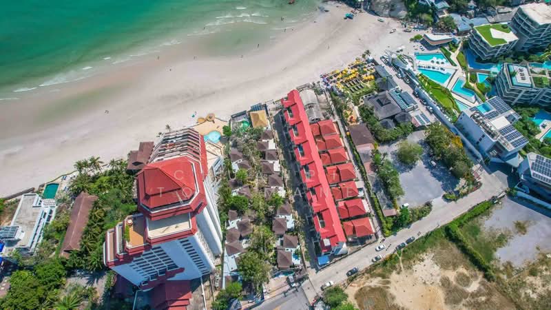 Newly Fully RENOVATED stunning 4 floor Beach townhome READY TO MOVE IN, price 11.49 Million Baht, Prachuap Khiri Khan, Hua Hin, Prachuap Khiri Khan, 3 Bedrooms, 222 sqm, Townhouse For Sale, by Chuanpit Tongmanee, 11555790 - DDproperty.com