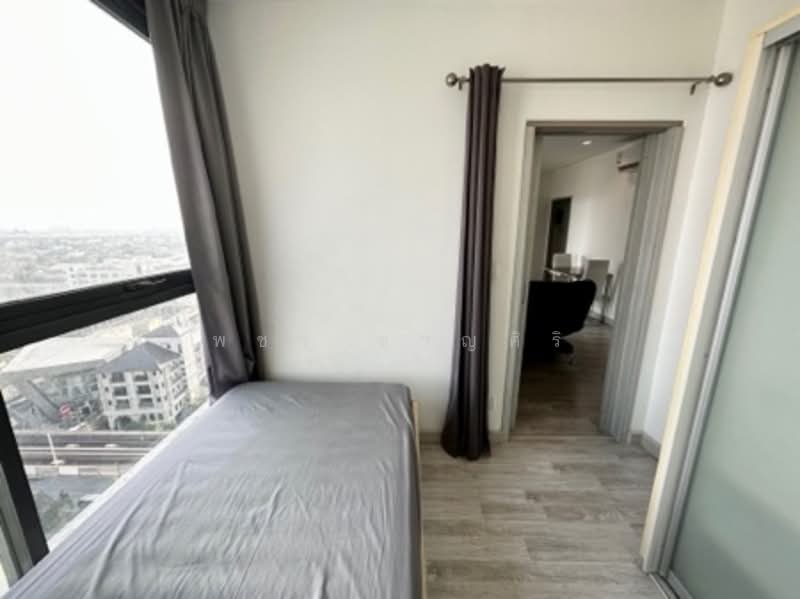 IDEO MOBI Sukhumvit 81, Bangkok, 2097 Sukhumvit Road, Bang Chak, Phra Khanong, Bangkok, 2 Bedrooms, 45 sqm, Condo For Rent, by พชร ชาญศิริ, 11555998 - DDproperty.com