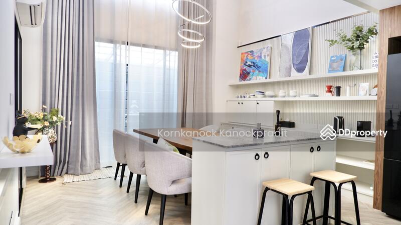 For Sale - Nirvana Define Srinakarin-Rama 9, Bangkok