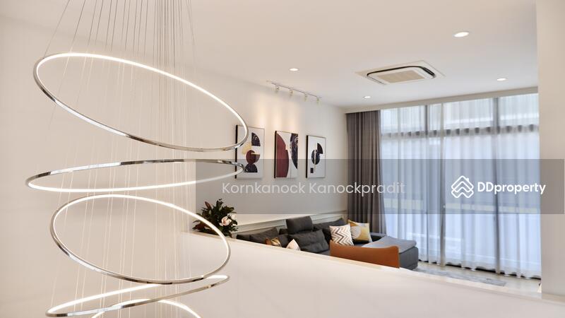 For Sale - Nirvana Define Srinakarin-Rama 9, Bangkok