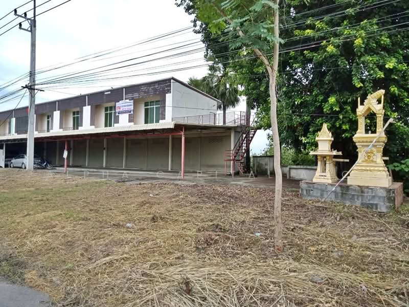 Sale Commercial Building 2-ST, 3 units L4_1_0203_G01, Lop Buri, 9 สระบุรี-หล่มสัก (21), Kao Laem, Chai Badan, Lop Buri, , 390 sqm, Shophouse For Sale, by วารุณี จำรูญนุรักษ์, 11556822 - DDproperty.com