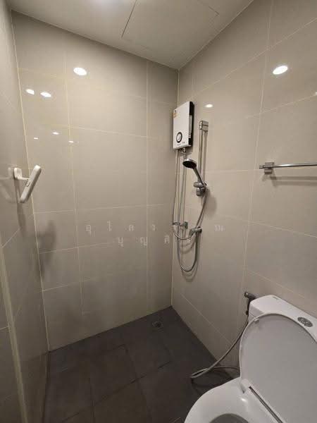 A Space Mega 2, Samut Prakan, Kanchanaphisek Expressway, Bang Kaeo, Bang Plee, Samut Prakan, 1 Bedroom, 28 sqm, Condo For Rent, by Ulaiwan Boonsiri, 11557598 - DDproperty.com