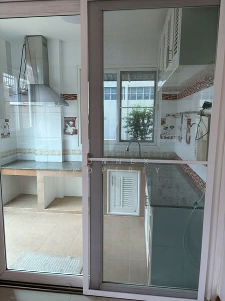 Laddarom Chaiyaphruk-Chaengwattana, Nonthaburi, Chaiyapruek Road, Khlong Phra Udom, Pak Kret, Nonthaburi, 3 Bedrooms, 250 sqm, Single Detached House For Sale, by Connex Property, 11557959 - DDproperty.com