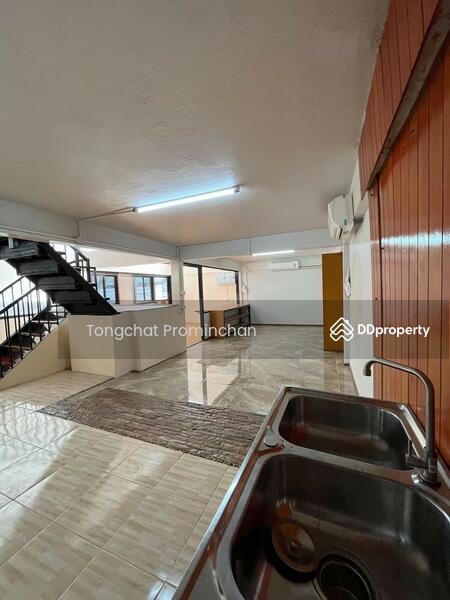 For Rent - โกดังให้เช่า รัชดา : warehouse for rent ratchada, Bangkok