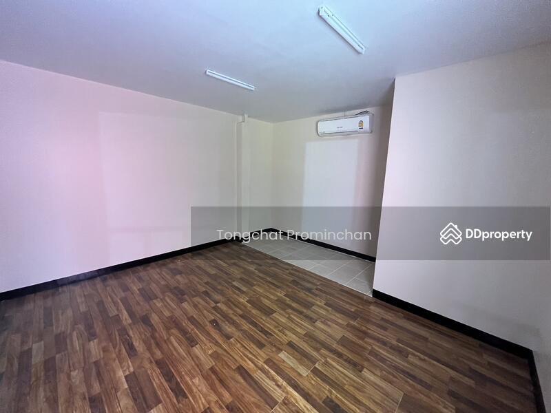 For Rent - โกดังให้เช่า รัชดา : warehouse for rent ratchada, Bangkok