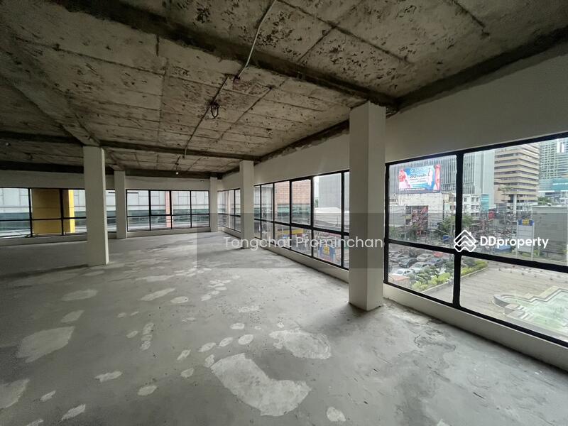 For Rent - พื้นที่ให้เช่า อโศก : space for rent asok, Bangkok