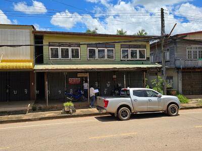 ขาย - ตึกแถว 3 ห้อง เนื้อที่ 66 ตรว. ถ.ศรีสะอาด ต.บ้านผือ อ.บ้านผือ จ.อุดรธานี, อุดรธานี