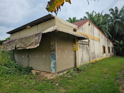 ขาย - บ้าน เนื้อที่ 121 วา ต.เขาดิน อ.เขาพนม จ.กระบี่, กระบี่