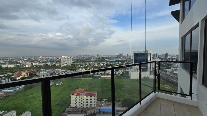 Siamese Rama 9, Bangkok, Rama 9 Road, Huai Khwang, Bangkok, 2 Bedrooms, 65 sqm, Condo Option To Buy, by Rynnrima Khankaew, 11559832 - DDproperty.com