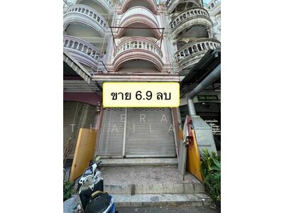 ขาย - ขายอาคารพาณิชย์ 3.5 ชั้น ซอยรามอินทรา 65 224 ตร.ม., กรุงเทพ
