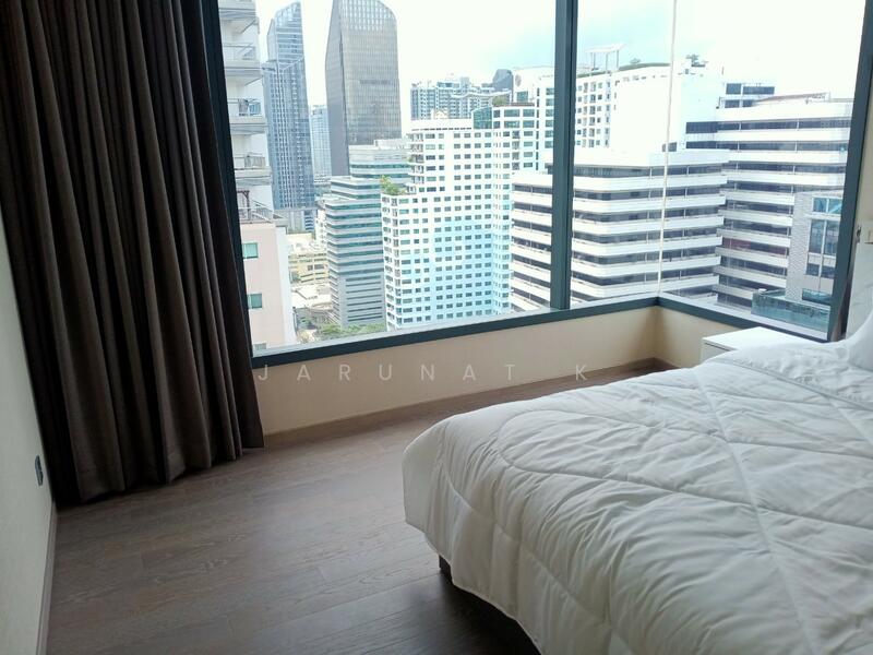 The Esse Asoke : ดิ เอส อโศก, กรุงเทพ, 333 ซอยสุขุมวิท 21 ถนนสุขุมวิท, คลองเตยเหนือ, วัฒนา, กรุงเทพ, 52 ตร.ม., คอนโด ให้เช่า, โดย Jarunat K, 11560413 - DDproperty.com