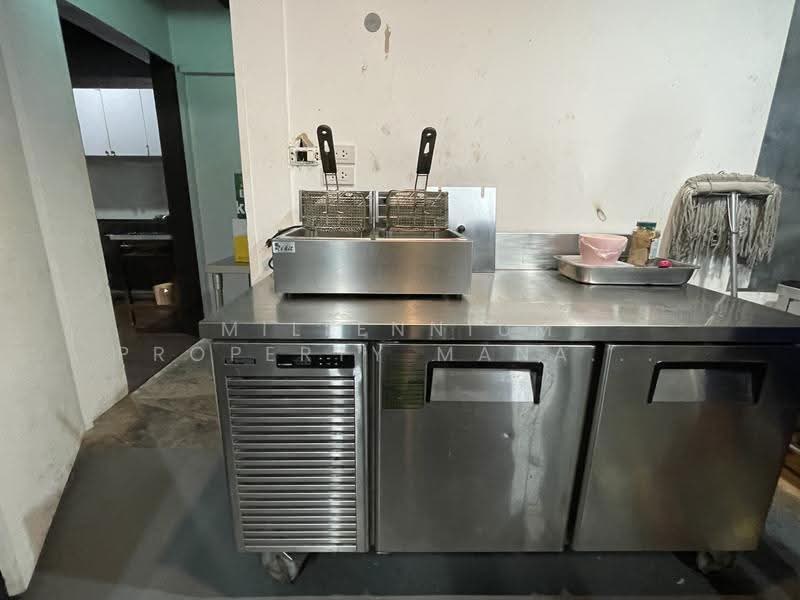 Thonglor, Bangkok, Khlong Tan Nua, Watthana, Bangkok, , 350 sqm, Retail Space For Rent, by Yaninatta Jaturaphut, 11560415 - DDproperty.com