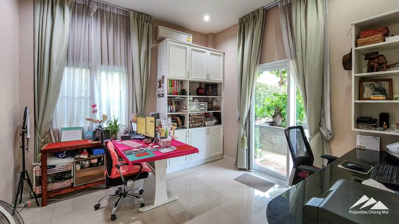 ขายบ้านเดี่ยว 5 ห้องนอน พร้อมเฟอร์นิเจอร์ครบชุด ใน ดิ เอสตีม สันกำแพง, เชียงใหม่, ต้นเปา, สันกำแพง, เชียงใหม่, 301 ตร.ม., บ้านเดี่ยว ขาย, โดย เอลียาห์ ริดจ์ลี่ย์, 11560463 - DDproperty.com