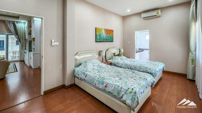 ขายบ้านเดี่ยว 5 ห้องนอน พร้อมเฟอร์นิเจอร์ครบชุด ใน ดิ เอสตีม สันกำแพง, เชียงใหม่, ต้นเปา, สันกำแพง, เชียงใหม่, 301 ตร.ม., บ้านเดี่ยว ขาย, โดย เอลียาห์ ริดจ์ลี่ย์, 11560463 - DDproperty.com