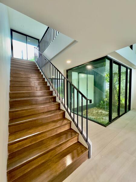 ขายPenthouses ระดับ LUXURYหนึ่งเดียวในโชคชัย 4หรูหราด้วยวัสดุเกรดพรีเมี่ยมทั้งหลัง, Bangkok, Lat Phrao, Lat Phrao, Bangkok, 3 Bedrooms, 280 sqm, Townhouse For Sale, by ปุยนุ่น, 11561167 - DDproperty.com