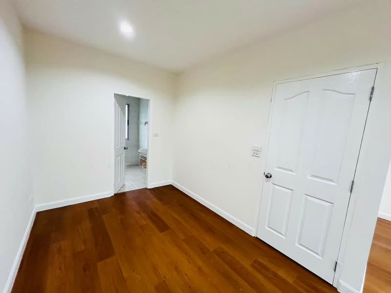 Vista Park Viphavadi, Bangkok, Soi Vista Park Village, Vibhavadi, Talat Bang Khen, Lak Si, Bangkok, 3 Bedrooms, 225 sqm, Townhouse For Sale, by Rapee Thanakun, 11562388 - DDproperty.com