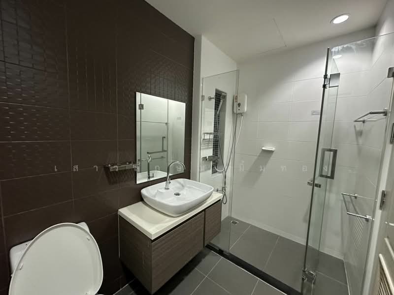 Patio Srinakarin-Rama 9, Bangkok, Krungthep Kreetha Road, Hua Mak, Bang Kapi, Bangkok, 4 Bedrooms, 180 sqm, Townhouse For Rent, by เสาวลักษณ์ มิ้มทอง, 11563455 - DDproperty.com