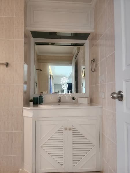 Charan Tower Residences by Aspira, Bangkok, 19 Soi Sukhumvit 43, Khlong Tan Nua, Watthana, Bangkok, 3 Bedrooms, 600 sqm, Condo For Rent, by The Elite Homes (Thailand) Co., Ltd., 11564612 - DDproperty.com