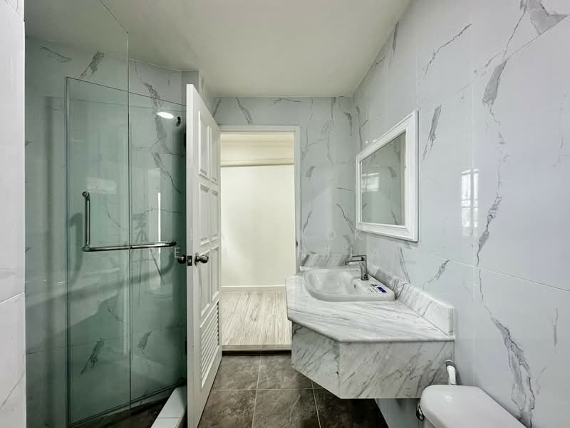 Fifty Fifth Tower, Bangkok, 84 Soi Sukhumvit 55, Sukhumvit Road, Khlong Tan Nua, Watthana, Bangkok, 3 Bedrooms, 200 sqm, Condo For Rent, by Bangkok Residential, 11564665 - DDproperty.com