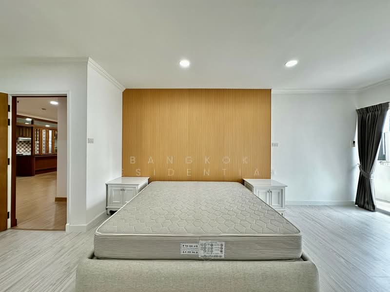 Fifty Fifth Tower, Bangkok, 84 Soi Sukhumvit 55, Sukhumvit Road, Khlong Tan Nua, Watthana, Bangkok, 3 Bedrooms, 200 sqm, Condo For Rent, by Bangkok Residential, 11564665 - DDproperty.com