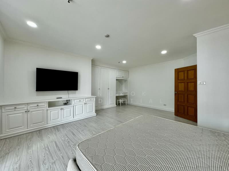 Fifty Fifth Tower : ฟิฟตี้ฟิฟท์ ทาวเวอร์, กรุงเทพ, 84 ซอยสุขุมวิท 55 ถนนสุขุมวิท, คลองตันเหนือ, วัฒนา, กรุงเทพ, 200 ตร.ม., คอนโด ให้เช่า, โดย Bangkok Residential, 11564665 - DDproperty.com