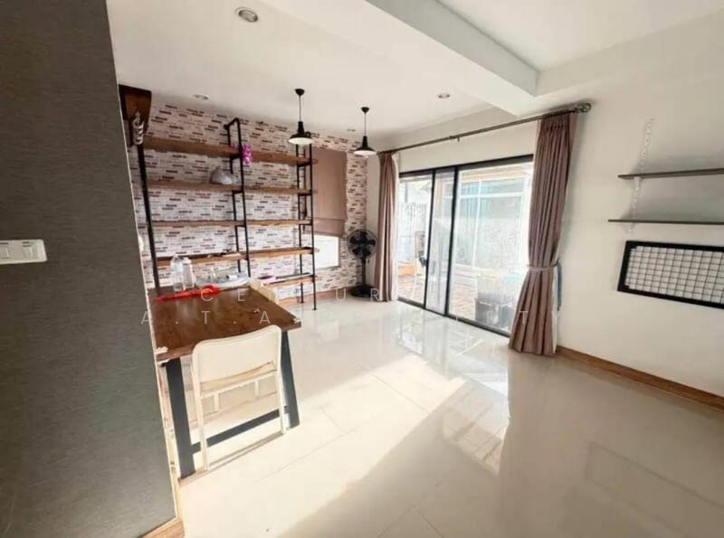 For Sale - Life Garden Home (Rong Po), Chon Buri (Pattaya)