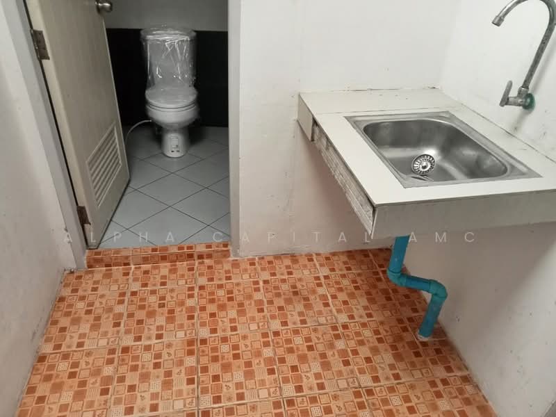 Sale Townhouse 1-ST Eastern Village TMB01_150_G01, Chon Buri (Pattaya), 111/158 ไทยรุ่งเรือง-อาหารสยาม, Bo Win, Si Racha, Chon Buri (Pattaya), 2 Bedrooms, 67 sqm, Townhouse For Sale, by วารุณี จำรูญนุรักษ์, 11565160 - DDproperty.com