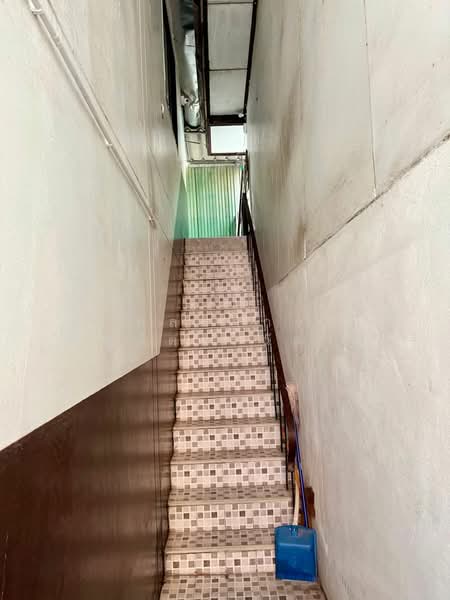 ทาวน์โฮม ทำเลรัชดา ห้วยขวาง, Bangkok, 1 -, Din Daeng, Bangkok, 6 Bedrooms, 200 sqm, Townhouse For Sale, by ดลดากร ลลิตวรฉัตร, 11565734 - DDproperty.com