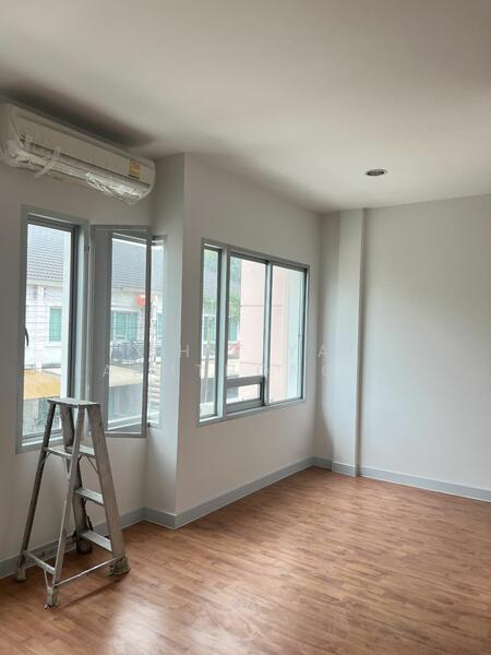 Vista180 Townhouse Nonthaburi for Sales, Nonthaburi, Suan Yai, Muang Nonthaburi, Nonthaburi, 2 Bedrooms, 148 sqm, Townhouse For Sale, by Thitiya Laemthongswat, 11567213 - DDproperty.com