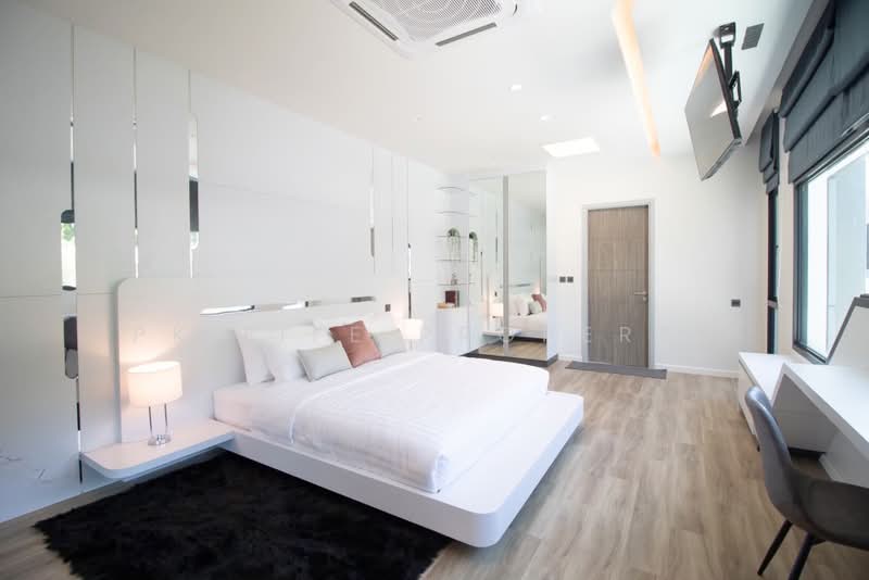 10R0430 Pool villa for rent 4 bedroom 4 bathroom 150,000/month at Muang have fully furnished, ภูเก็ต, รัษฎา, เมืองภูเก็ต, ภูเก็ต, 480 ตร.ม., วิลล่า ให้เช่า, โดย PK LIFE Property, 11567527 - DDproperty.com