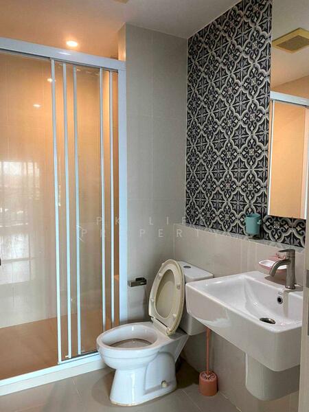 The Base Height Phuket, Phuket, 359 Soi Hongyok Utis Yaowarat Road, Talat Yai, Muang Phuket, Phuket, 1 Bedroom, 35 sqm, Condo For Rent, by PK LIFE Property, 11567574 - DDproperty.com