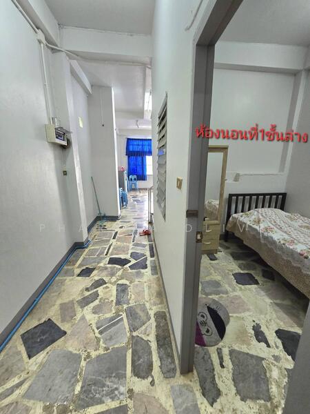 Townhouse for sale! Walkable to Prc ,Dara School, Chiang Mai, Wat Khet, Muang Chiang Mai, Chiang Mai, 4 Bedrooms, 200 sqm, Townhouse For Sale, by Pharita Chaimanee, 11568117 - DDproperty.com