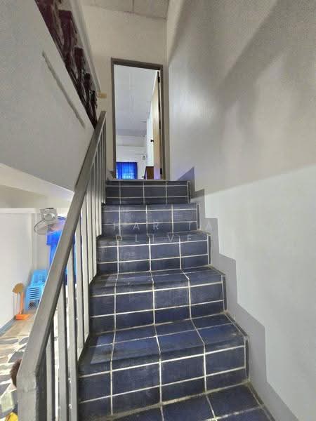 Townhouse for sale! Walkable to Prc ,Dara School, Chiang Mai, Wat Khet, Muang Chiang Mai, Chiang Mai, 4 Bedrooms, 200 sqm, Townhouse For Sale, by Pharita Chaimanee, 11568117 - DDproperty.com