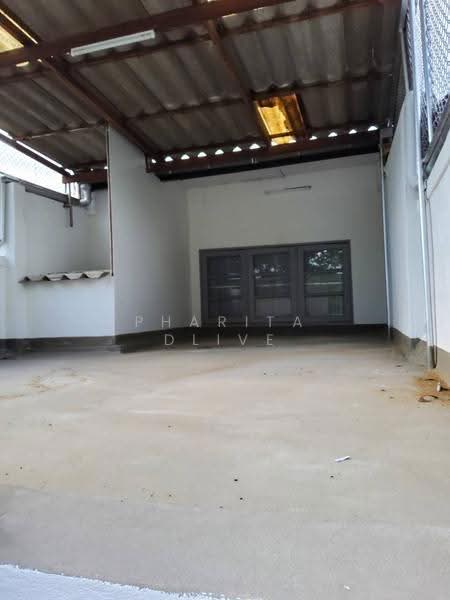 Townhouse for sale! Walkable to Prc ,Dara School, Chiang Mai, Wat Khet, Muang Chiang Mai, Chiang Mai, 4 Bedrooms, 200 sqm, Townhouse For Sale, by Pharita Chaimanee, 11568117 - DDproperty.com