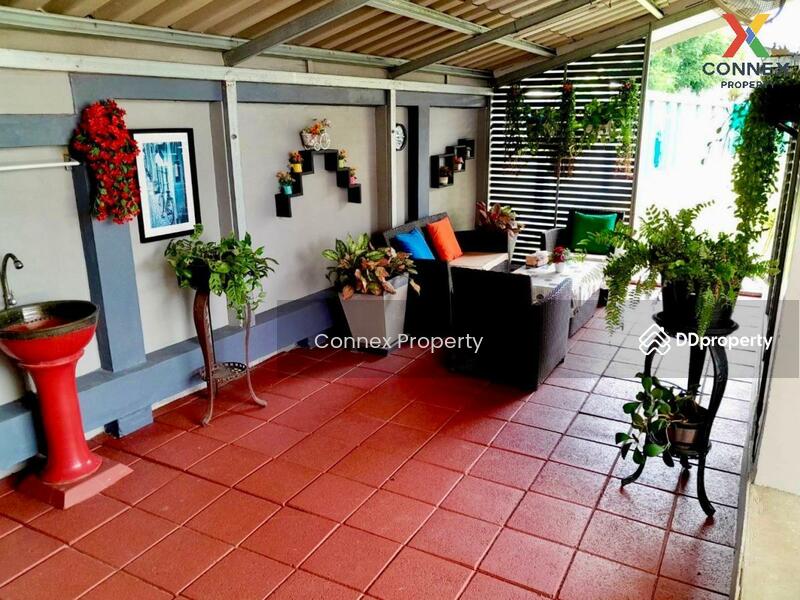 ขาย - บ้าน 2 หลังบนที่ดิน 1 ไร่ ต.สระกระเทียม จ.นครปฐม, นครปฐม